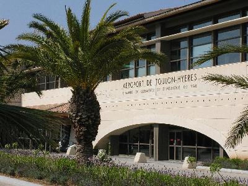 aeroport hyeres les palmiers aeroport international hyeres toulon var